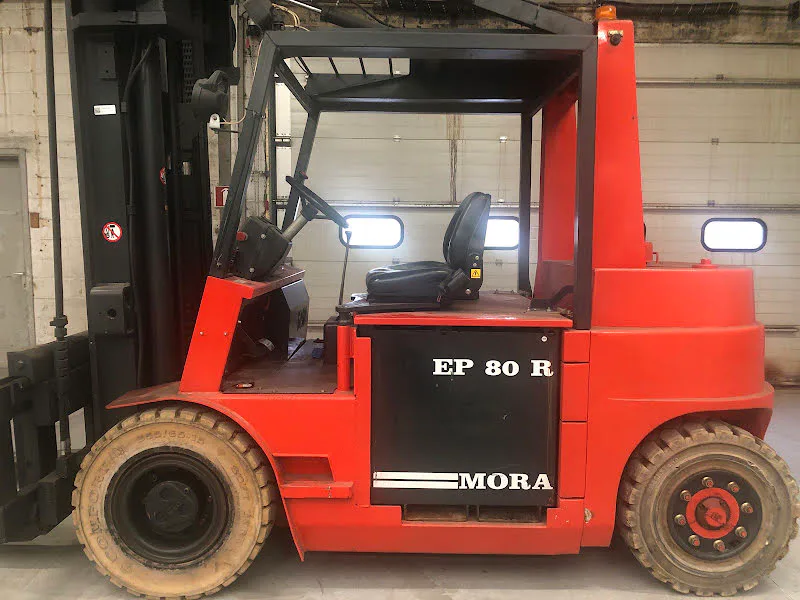 Mora EP80R 2007 - Elektryczny wózek widłowy zdjęcie 1
