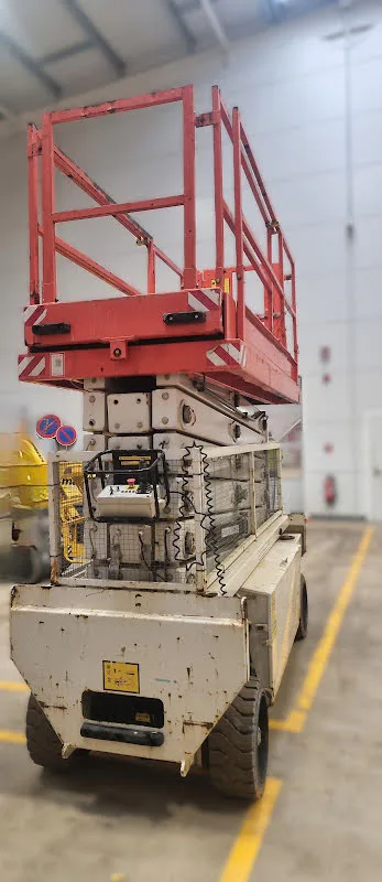 Holland Lift N-165EL12 2014 - Ножничный подъемник изображение 3 миниатюра