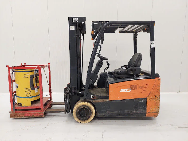 Doosan B20T-7 2015 - Electric forklift image 1