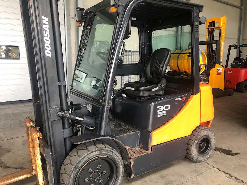 Doosan G30E-5 2015 - Treibgasstapler Bild 1