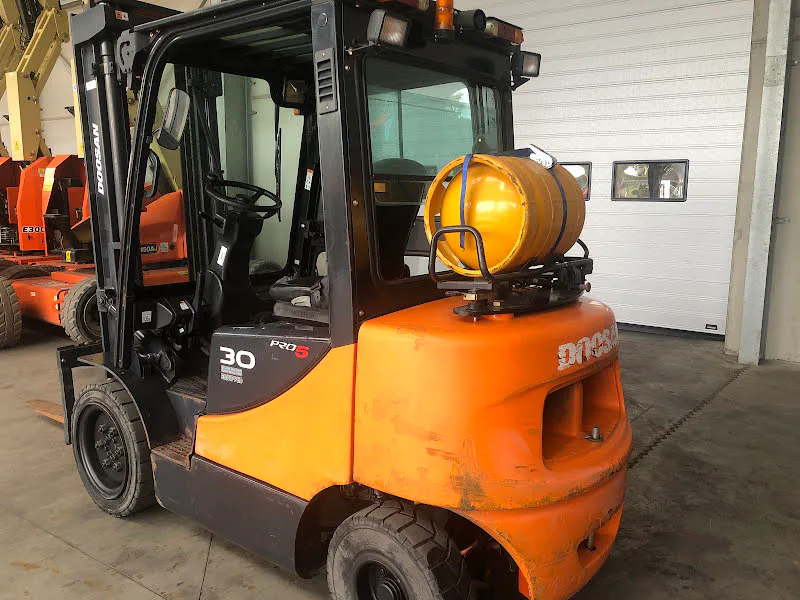 Doosan G30E-5 2015 - Treibgasstapler Bild 2 Miniaturansicht