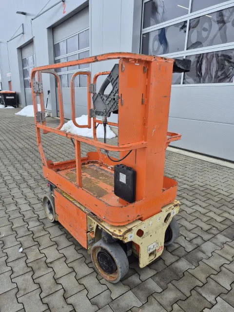 Jlg 1230ES 2010 - Personenlift Bild 2 Miniaturansicht