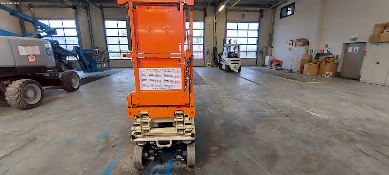 Jlg 1930ES 2015 - Nacelle ciseaux image 2 miniature