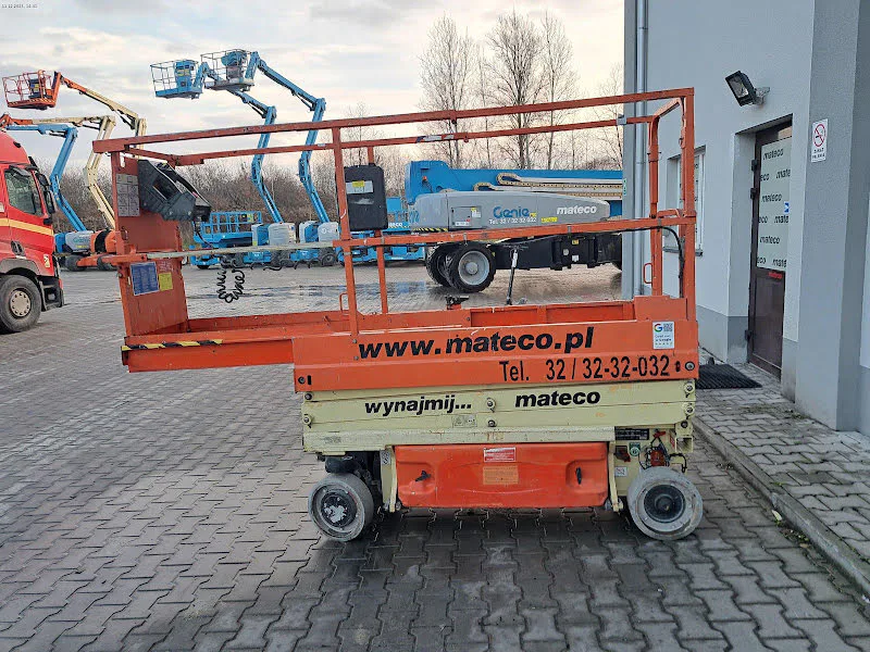 Jlg 1930ES 2015 - Scissor lift image 2 thumbnail