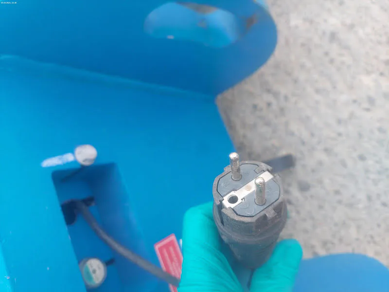Genie Z-30/20N RJ 2015 - Nacelle articulée image 2 miniature