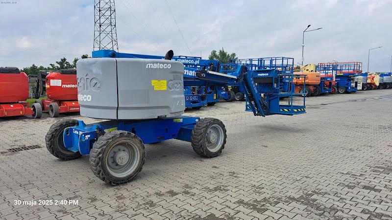 Genie Z-45/25J RT 2015 - Nacelle articulée image 3 miniature