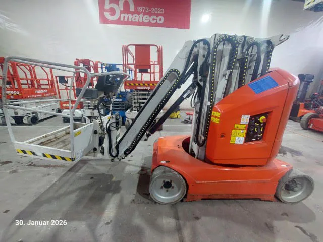 Jlg TOUCAN 12E PLUS 2015 - Personnel lift image 2 thumbnail