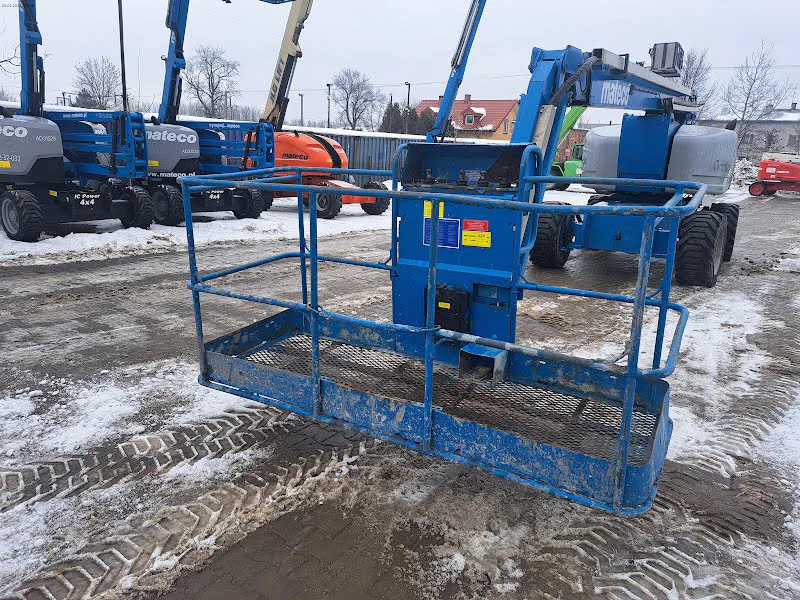 Genie Z-80/60 2015 - Articulated boom lift image 2 thumbnail