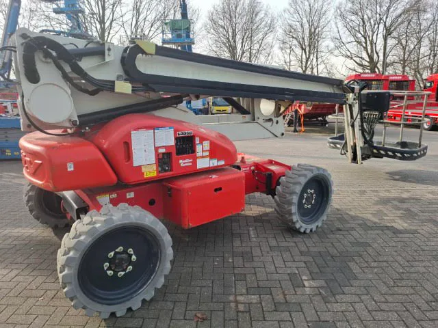 Niftylift HR21 HYBRID 4X4 2016 - Articulated boom lift image 3 thumbnail