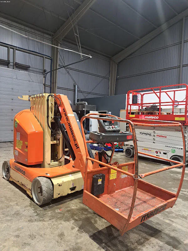 Jlg TOUCAN 12E PLUS 2015 - Personnel lift image 1