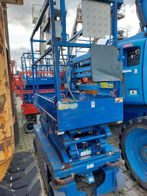 Skyjack SJIII 3219 2015 - Scissor lift image 3 thumbnail