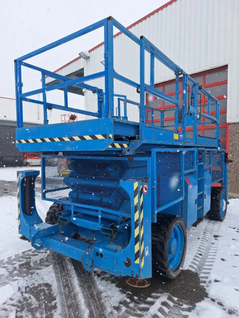 Genie GS-4390 RT 2014 - Nacelle ciseaux image 1