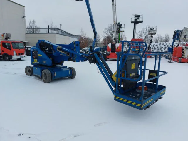 Jlg E400AJPN 2015 - Nacelle articulée image 2 miniature