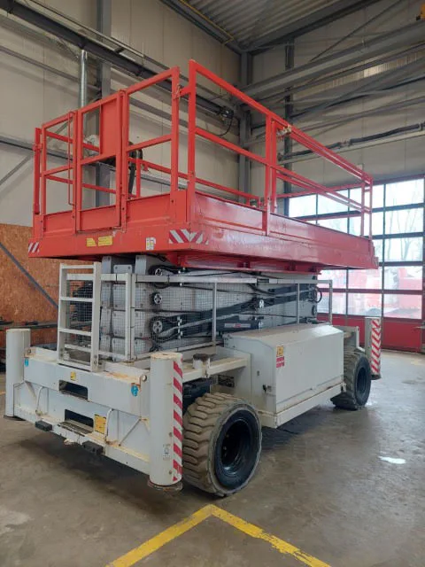 Holland Lift B-165DL25 4WD/P/N 2015 - Nůžková plošina obrázek 2 náhled