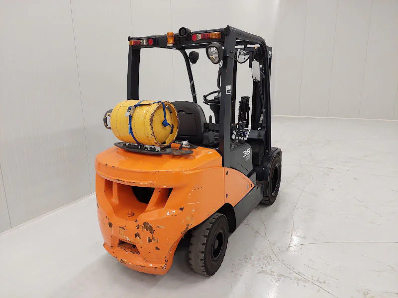 Doosan G35C-7 2018 - Treibgasstapler Bild 3 Miniaturansicht