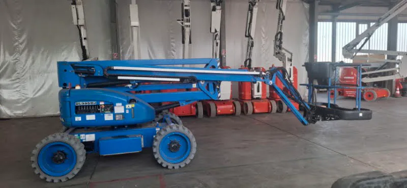 Niftylift HR17 HYBRID 4X4 2016 - Kloubová plošina obrázek 1