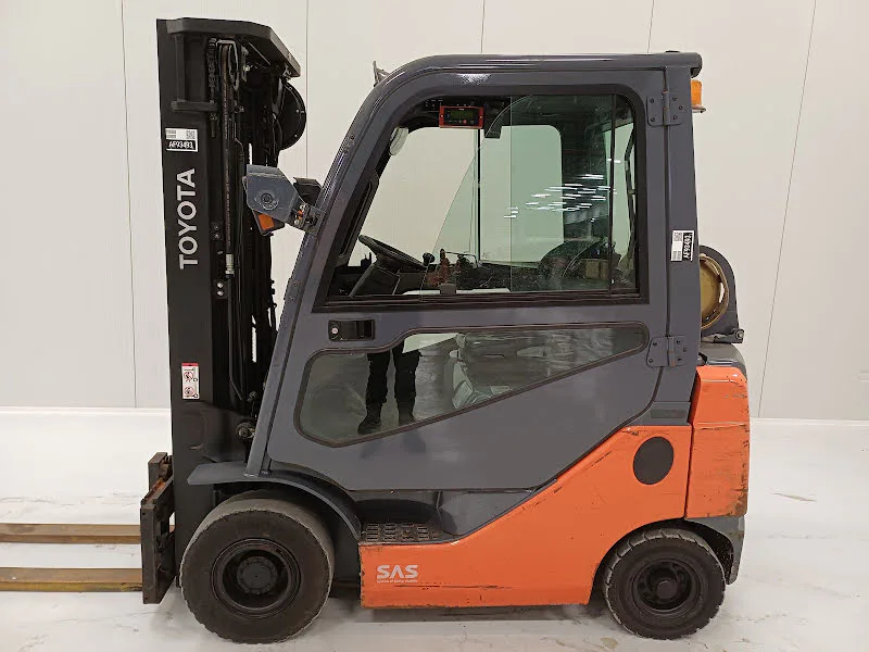 Toyota 06-8FG18F 2017 - Carrello elevatore GPL immagine 2 miniatura