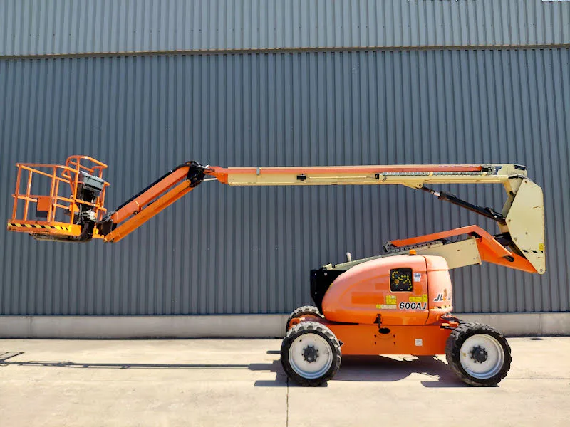 Jlg 600AJ 2015 - Articulated boom lift image 3 thumbnail