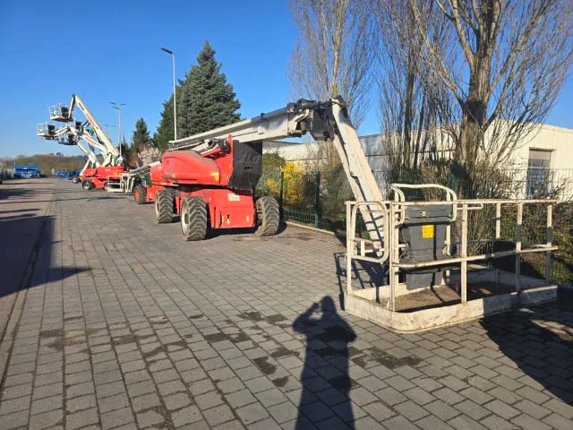 Jlg 1250AJP 2014 - Knikarmhoogwerker afbeelding 1