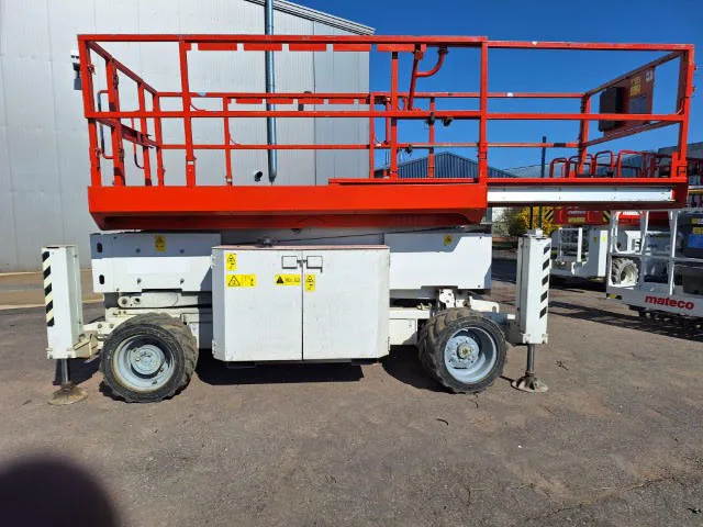 Genie GS-3369 RT OR 2014 - Schaarhoogwerker afbeelding 1
