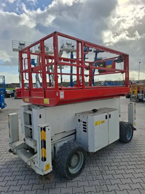 Genie GS-4069 RT OR 2015 - Schaarhoogwerker afbeelding 1