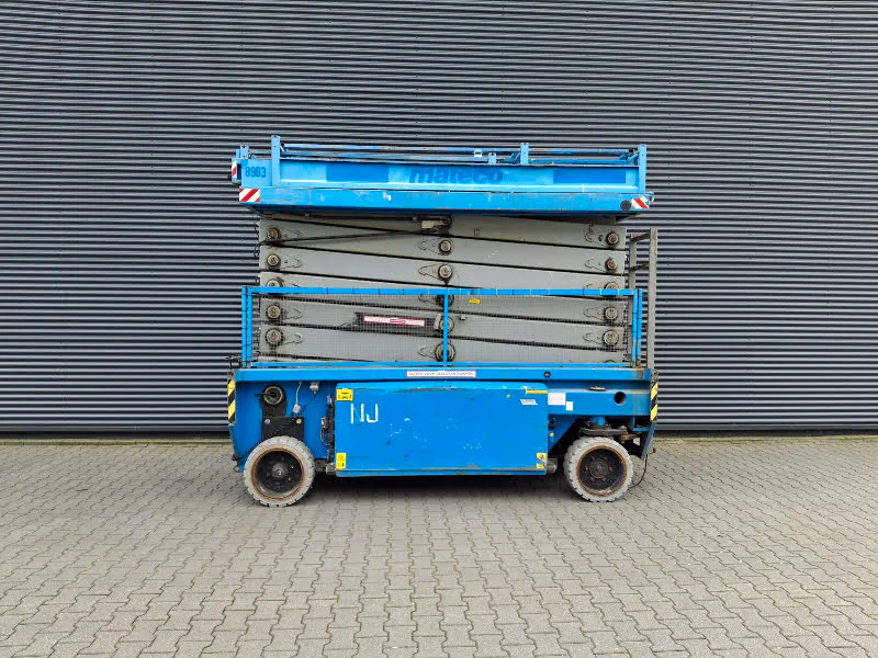 Holland Lift N-195EL12 2013 - scissorlifts for sale