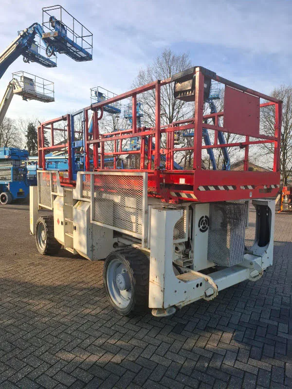 Genie GS-3390 RT 2013 - Schaarhoogwerker afbeelding 1