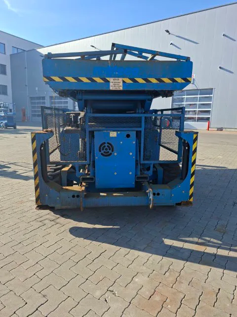 Genie GS-5390 RT 2015 - Schaarhoogwerker afbeelding 2 miniatuur
