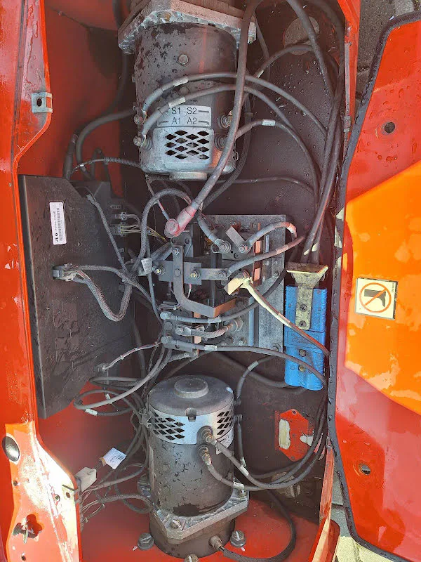 Jlg E400AJPN 2015 - Knikarmhoogwerker afbeelding 3 miniatuur