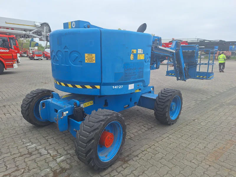 Genie Z-45/25J RT 2014 - Knikarmhoogwerker afbeelding 2 miniatuur