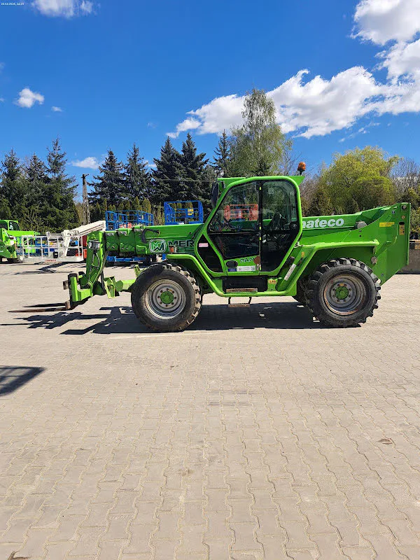 Merlo P 40.17 2015 - Manipulador telescópico imagen 2 miniatura
