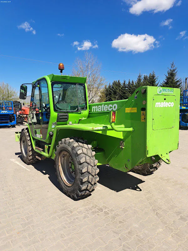 Merlo P 40.17 2015 - Manipulador telescópico imagen 3 miniatura