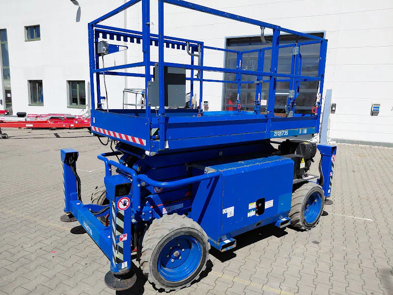 Skyjack SJ6832 RTE 2017 - Schaarhoogwerker afbeelding 2 miniatuur