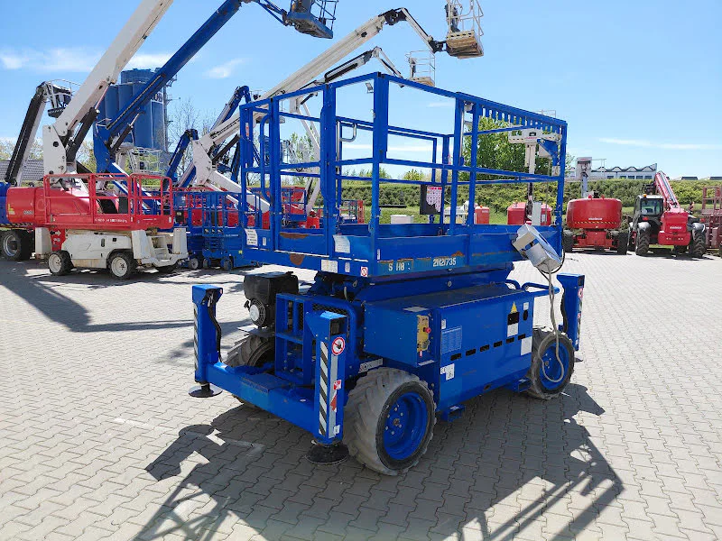 Skyjack SJ6832 RTE 2017 - Schaarhoogwerker afbeelding 3 miniatuur