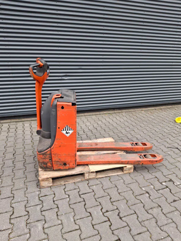 Linde T16 2013 - lowlifters na prodej