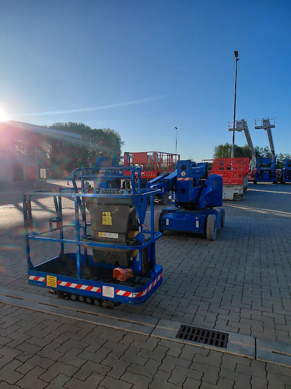 Jlg E400AJPN 2015 - Knikarmhoogwerker afbeelding 1