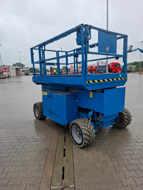 Genie GS-2669 DC OR 2013 - Schaarhoogwerker afbeelding 1