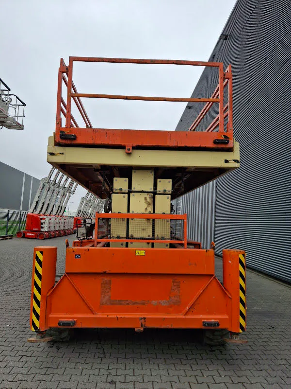 Holland Lift M-250DL27 4WD/P/N 2015 - Piattaforma a forbice immagine 2 miniatura