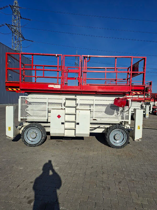 Genie GS-5390 RT 2015 - Schaarhoogwerker afbeelding 3 miniatuur