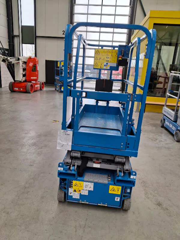 Genie GS-1432M 2023 - Nůžková plošina obrázek 3 náhled