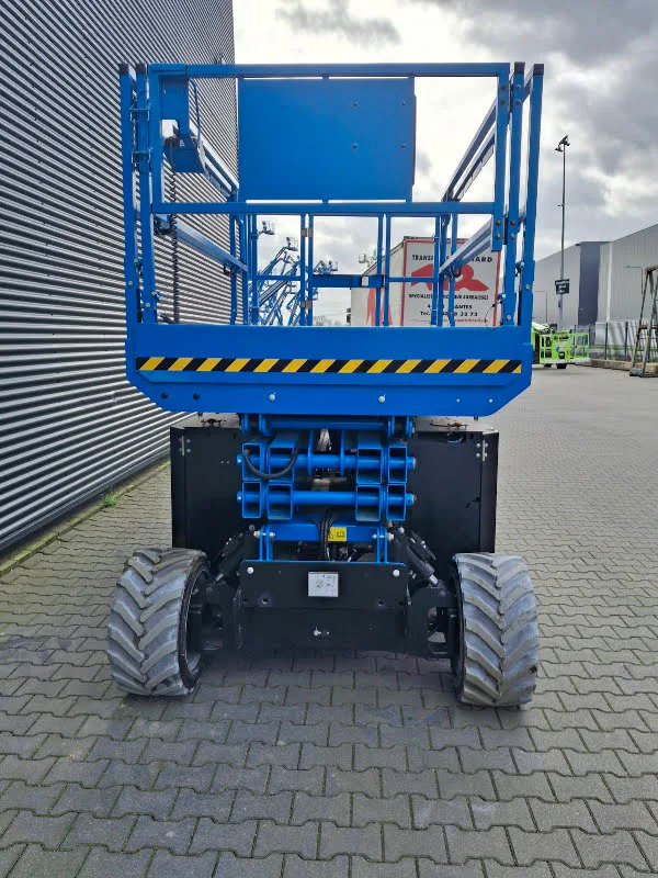 Genie GS-2669 DC 2024 - Scissor lift image 3 thumbnail