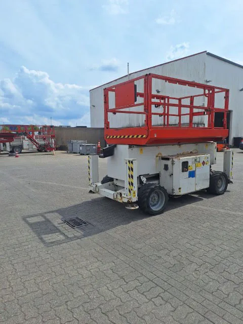 Genie GS-4069 RT OR 2014 - Schaarhoogwerker afbeelding 2 miniatuur