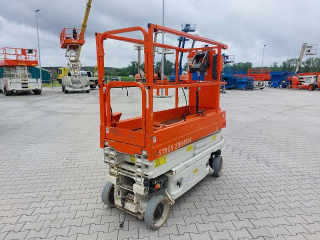 Jlg 1930ES 2015 - Schaarhoogwerker afbeelding 3 miniatuur