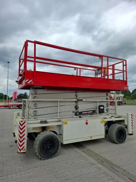Holland Lift HL-220 D25 4WD/P/N 2016 - Nůžková plošina obrázek 2 náhled