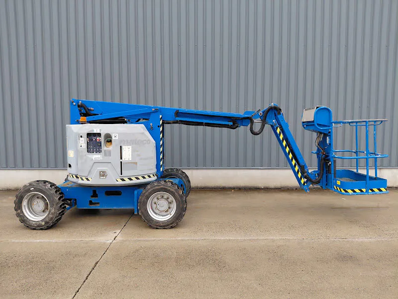 Genie Z-34/22IC 4WD 2016 - Knikarmhoogwerker afbeelding 3 miniatuur