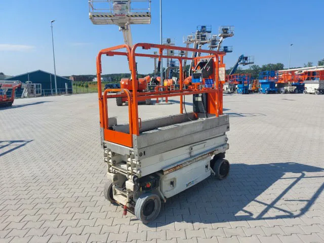 Jlg 1930ES 2014 - Schaarhoogwerker afbeelding 2 miniatuur