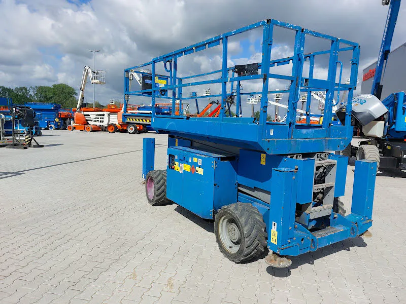 Genie GS-3369 RT OR 2014 - Schaarhoogwerker afbeelding 1