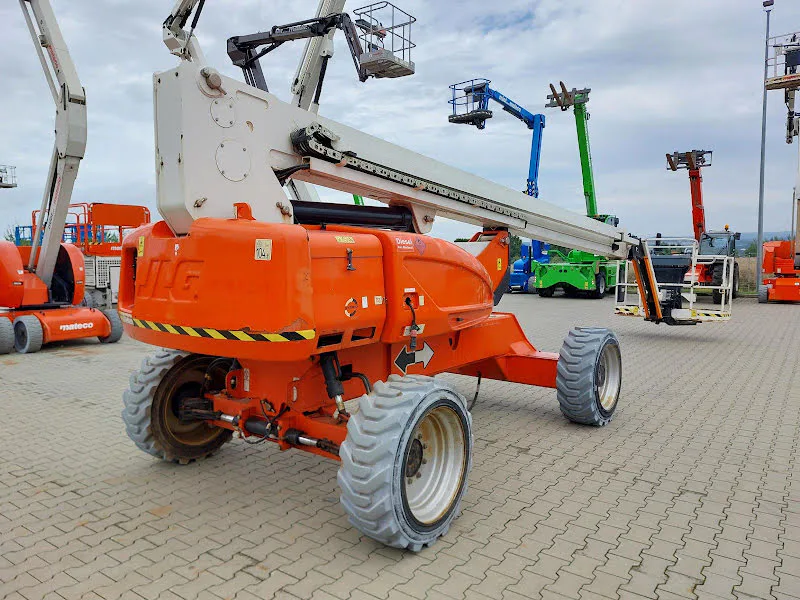 Jlg M600JP 2015 - Knikarmhoogwerker afbeelding 2 miniatuur