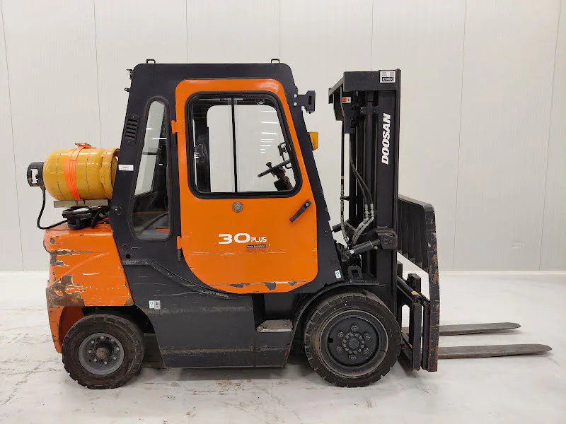 Doosan G30G PLUS 2017 - LPG-heftruck afbeelding 3 miniatuur