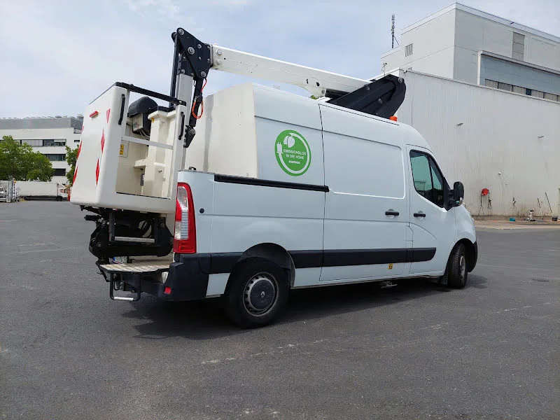 Klubb K38P / RENAULT MASTER 125.35 2017 - Vrachtwagenhoogwerker afbeelding 2 miniatuur